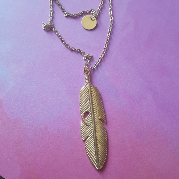 Multilayer Gold Necklace (Comes with a box) - Picture 5 of 15